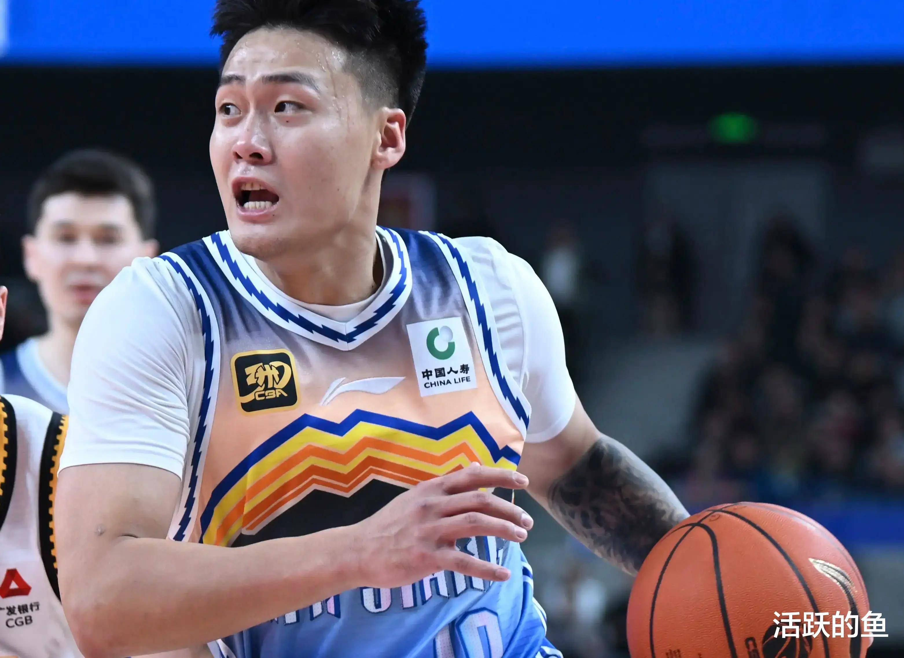 新疆广汇发布备战花絮;赛后复出首秀;意甲任务艰巨;阵容厚度经受考验的简单介绍 新疆广汇发布备战花絮;赛后复出首秀;意甲任务艰巨;阵容厚度经受考验的简单介绍