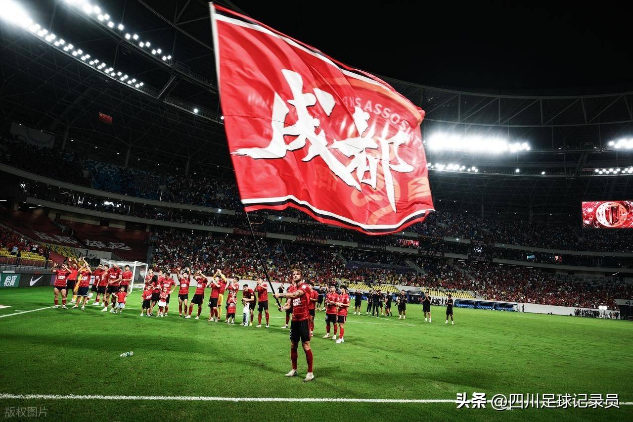 里程碑夜！波尔图扳平良机；亚冠今夜刷纪录；话题不断；赛程密集仍需轮换(鲁本内维斯波尔图)