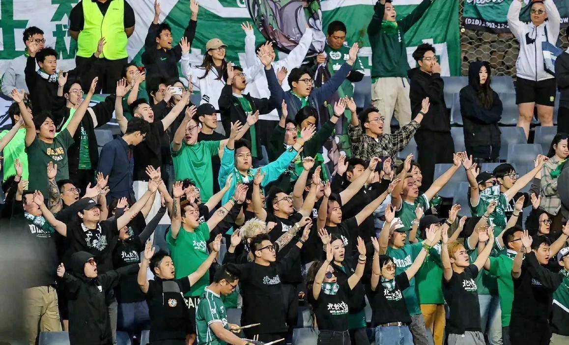 赛地聚焦:全明星赛今夜热度飙升,奥兰多魔术遗憾出局,管理层满意,球队文化再被提及的简单介绍 赛地聚焦:全明星赛今夜热度飙升,奥兰多魔术遗憾出局,管理层满意,球队文化再被提及的简单介绍