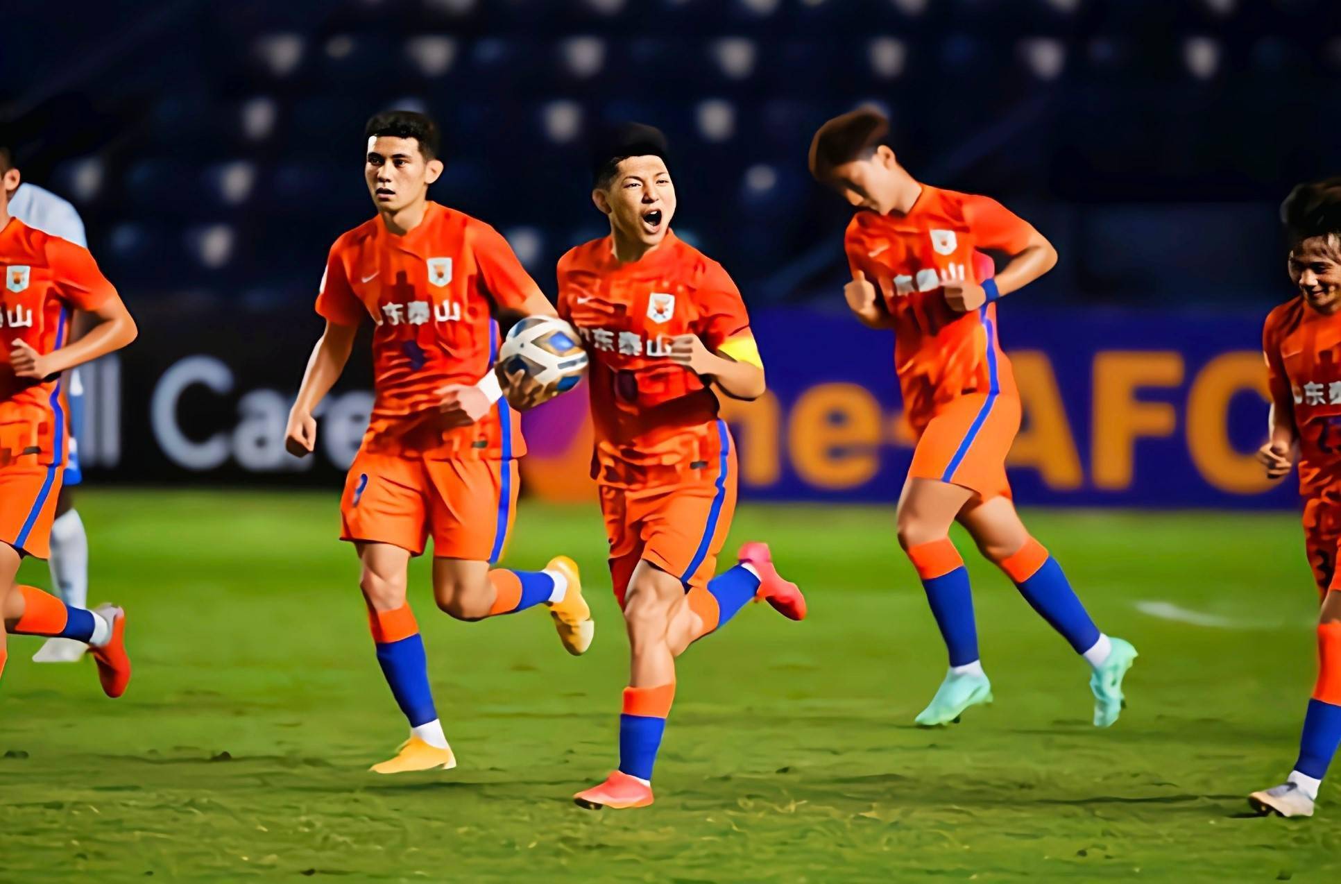 今晨体能课后，北京首钢队长鼓劲备战亚冠，管理层满意，医务组通报恢复(军事训练体育大纲细则)