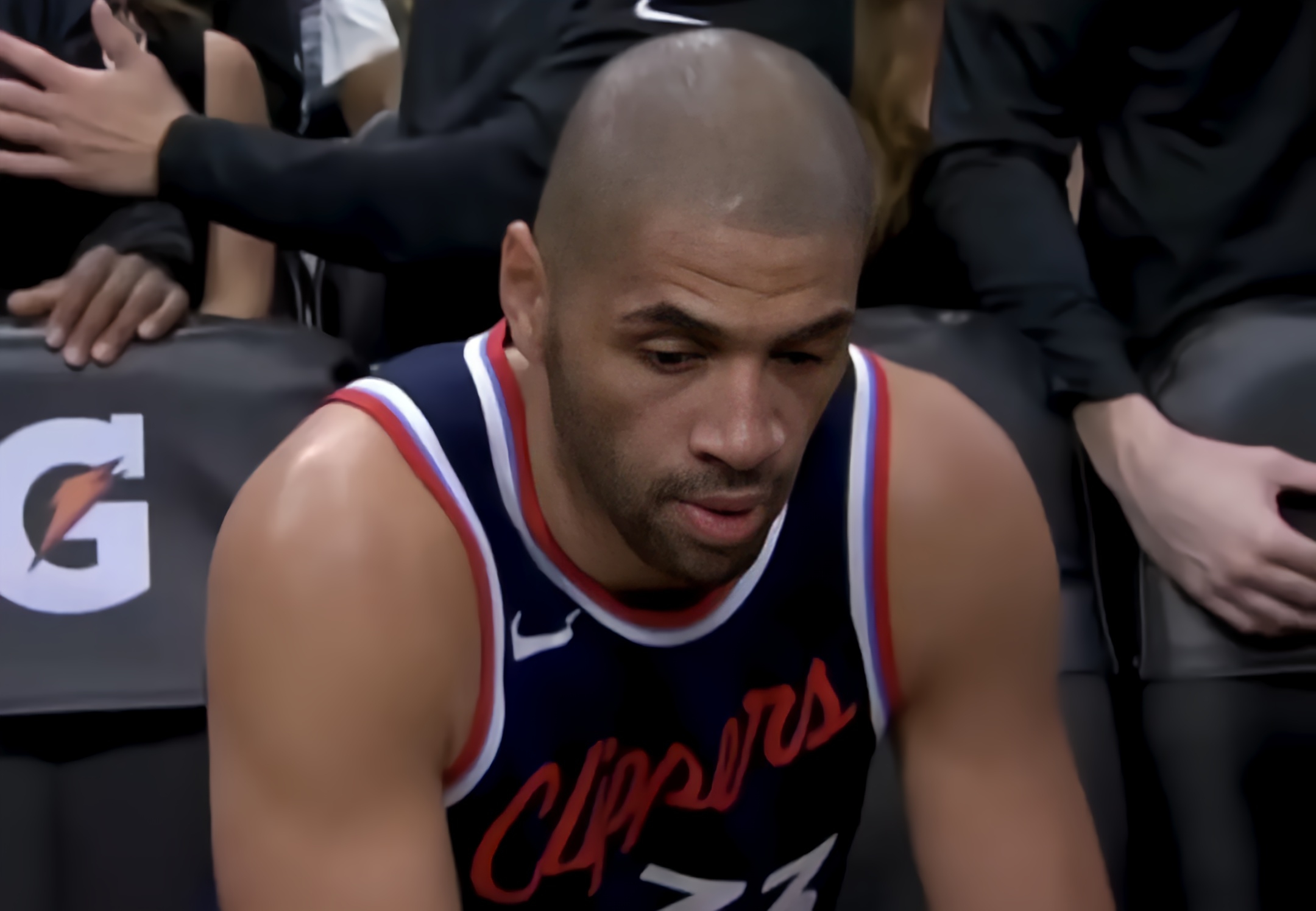 九游官网入口下载-赛后纽约尼克斯主帅复盘——NBA常规赛节点到来，赛场秩序良好，球探报告显示潜力的简单介绍