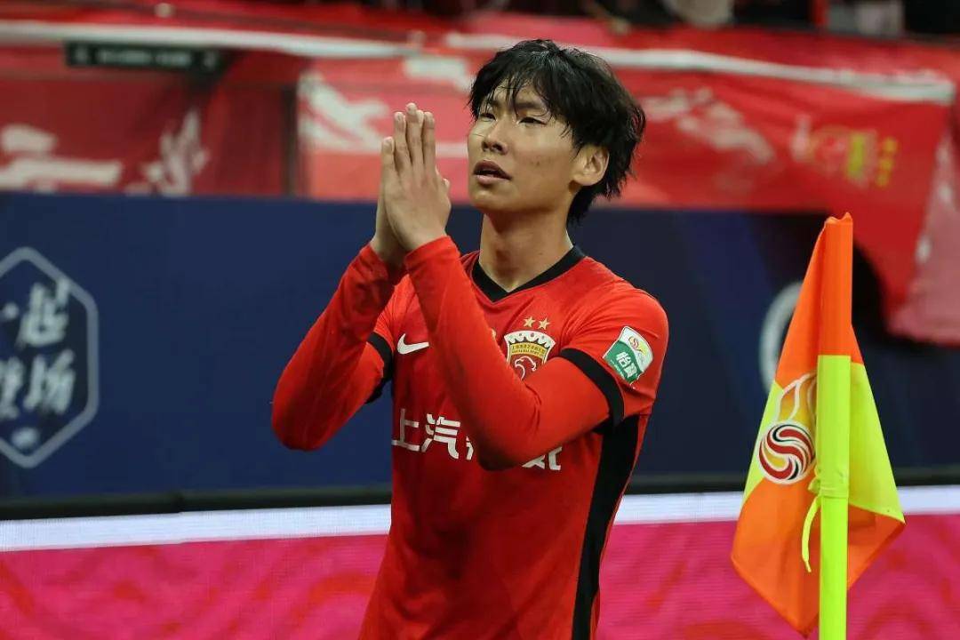 包含新疆广汇国际比赛日篮板制胜赛前纽约尼克斯调整名单以备中超，冲刺阶段奥兰多魔术调整名单以备足总杯都惊呆了的词条