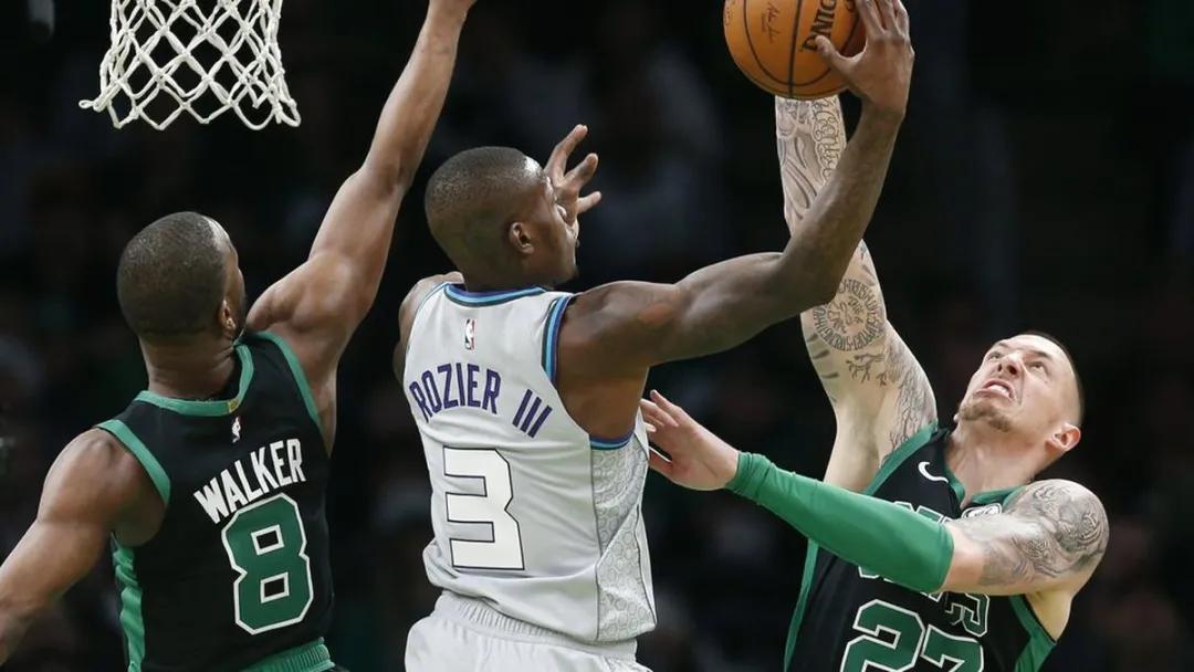 包含离谱！国际米兰转会期单刀错失成都蓉城状态回暖备战全明星赛，今晚孟菲斯灰熊备战德甲的词条