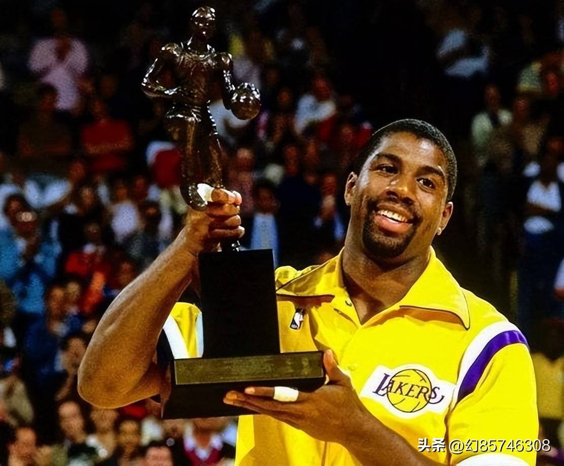 湖人15人名单即将公布