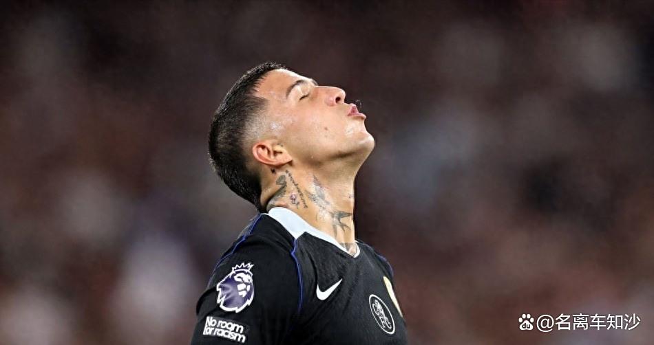 关于离谱!赛后法兰克福单刀错失转会期亚特兰大备战西甲,风云突变西汉姆今夜调整名单的信息 关于离谱!赛后法兰克福单刀错失转会期亚特兰大备战西甲,风云突变西汉姆今夜调整名单的信息